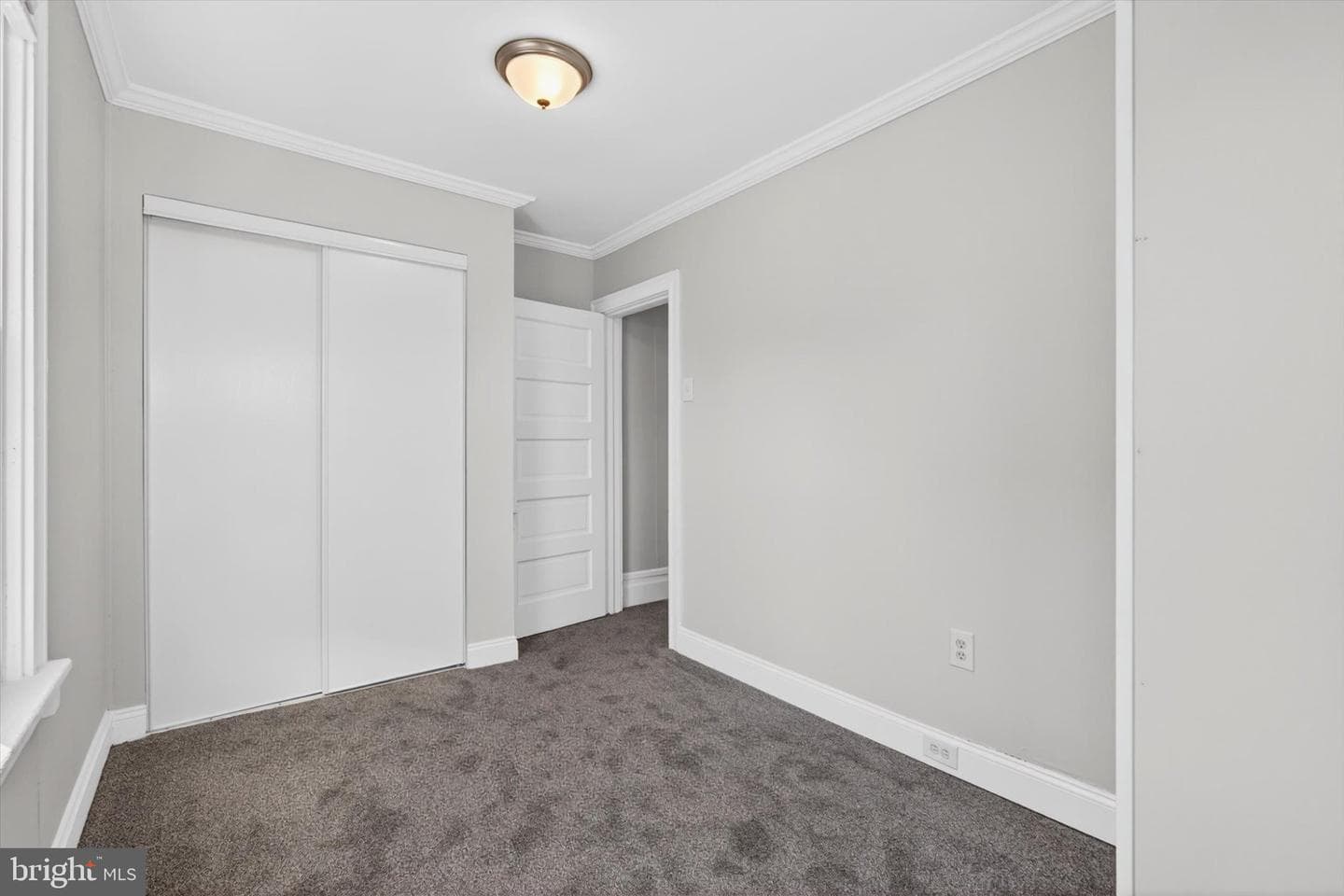 417 Lincoln Street photo 24