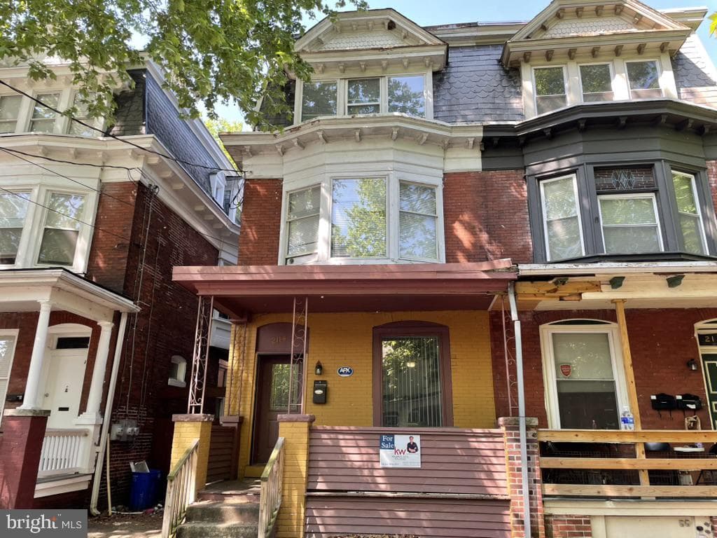 2114 Green Street, Harrisburg