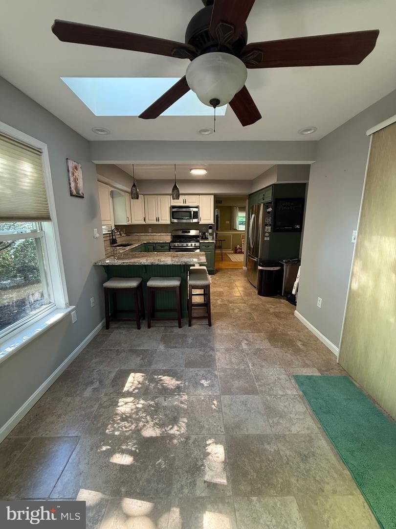 1023 Oak Knoll Drive photo 11