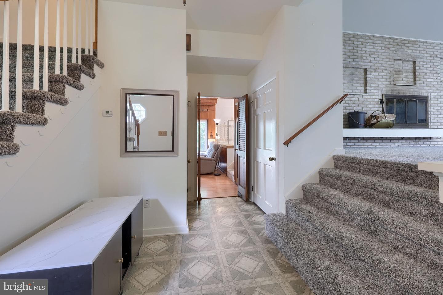 632 Adelia Street photo 7