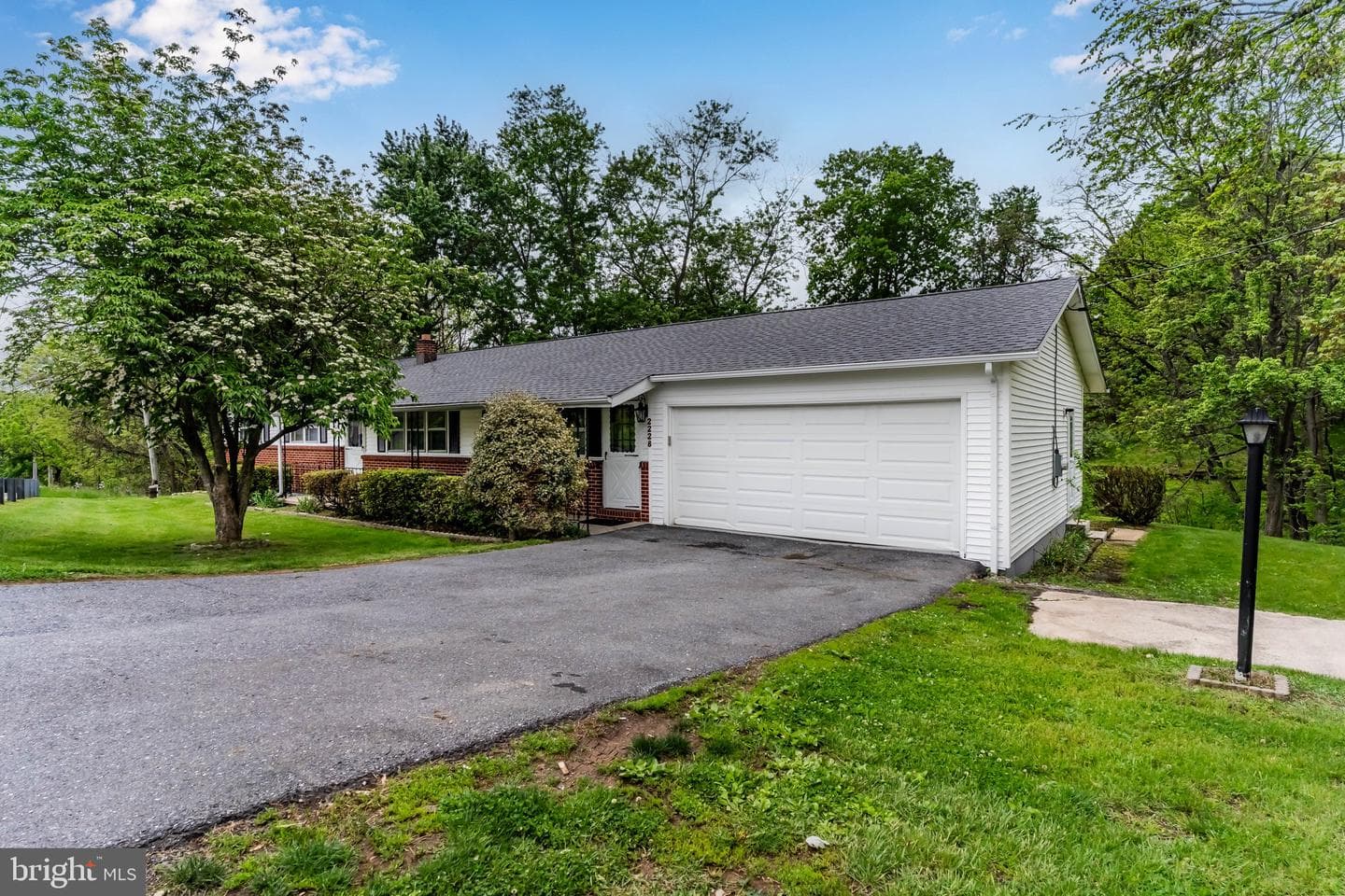 2228 Kohn Road, Harrisburg