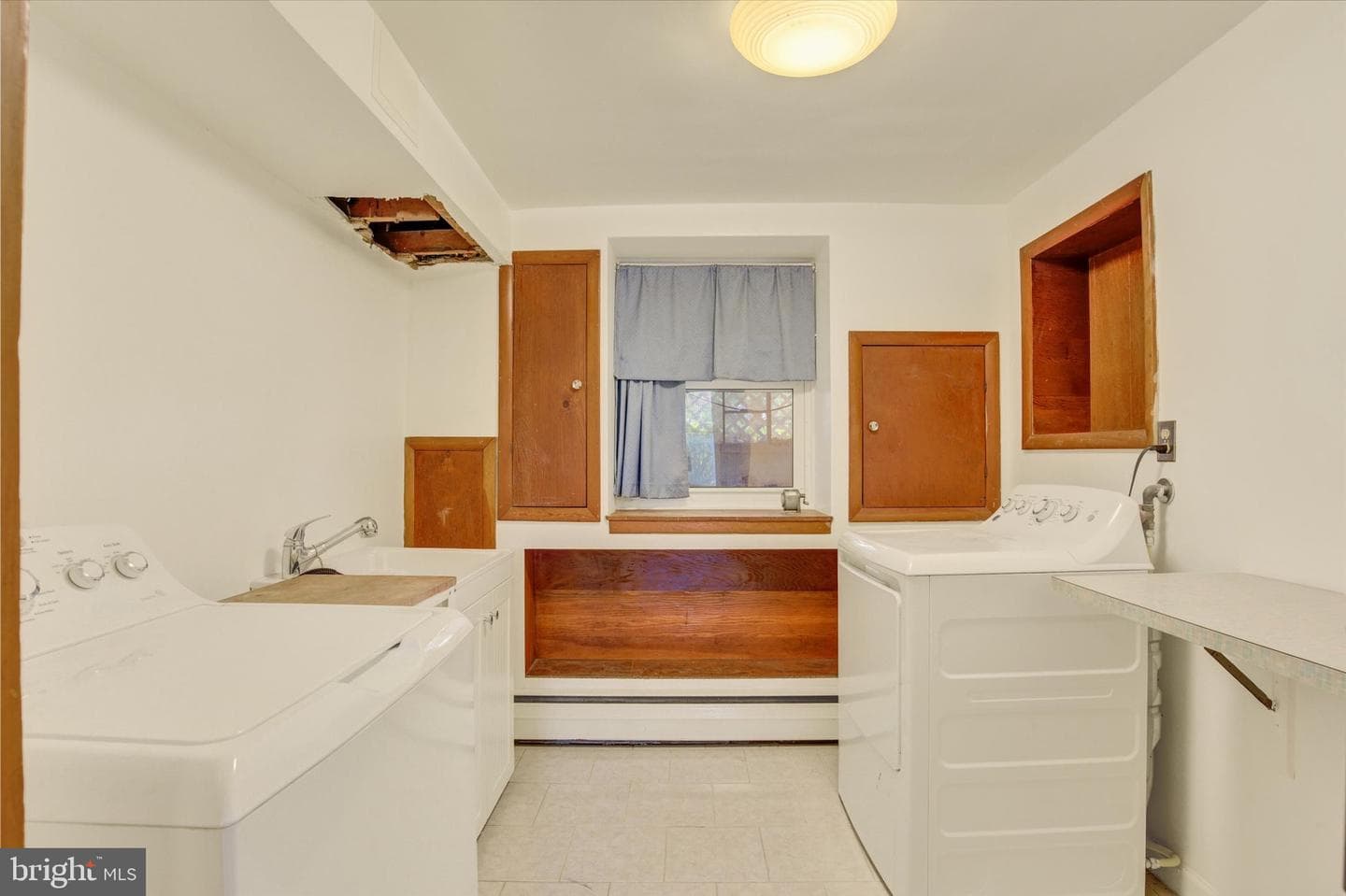 240 Walnut Street photo 13