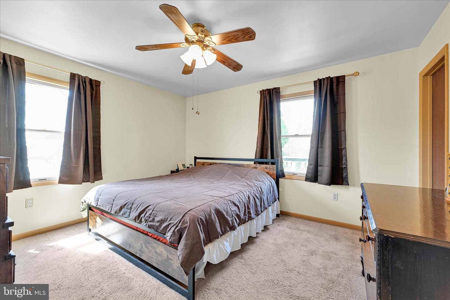 5561 Banbridge Drive photo 20