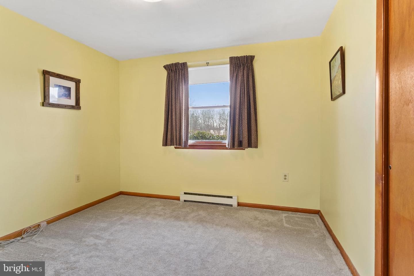 523 Hastings Drive photo 16