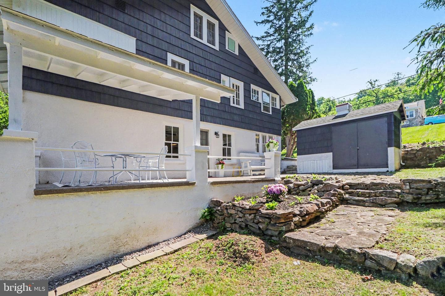 15 Hillside Road photo 36