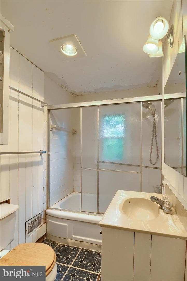 521 West Drive photo 7