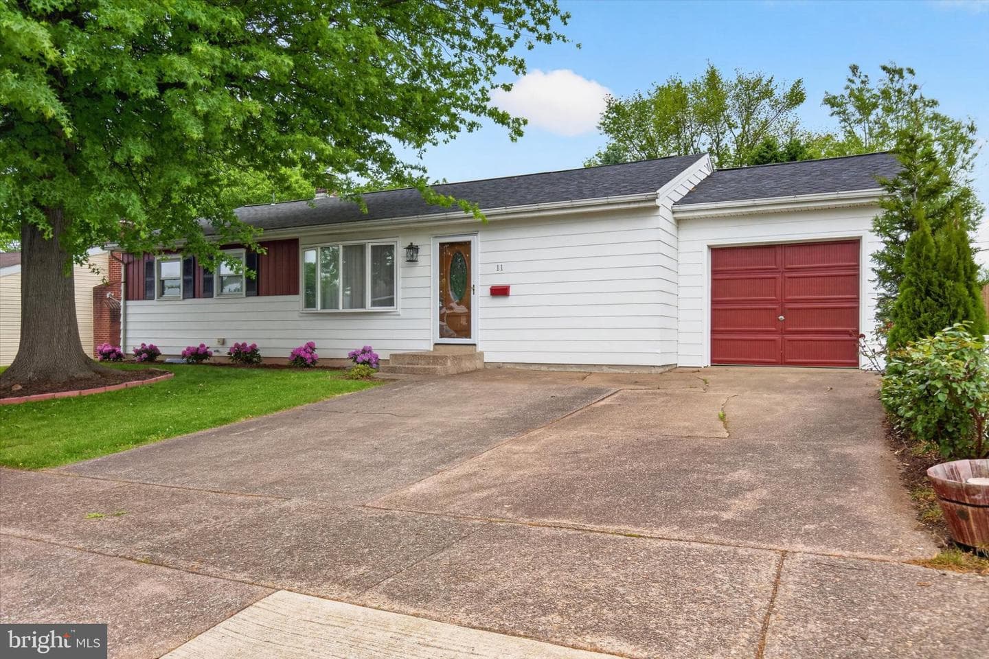 11 Berkley Drive photo 3