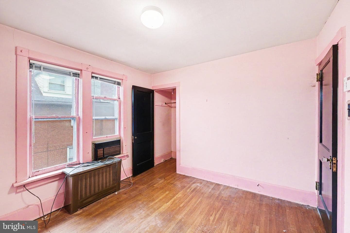 508 Graham Street photo 14