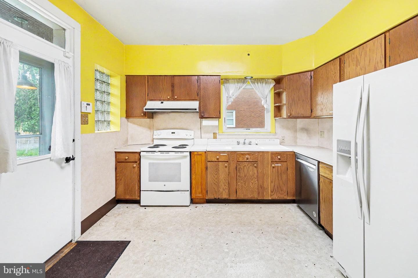 508 Graham Street photo 7
