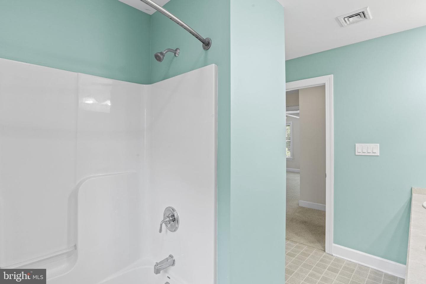 2450 Raleigh Road photo 34