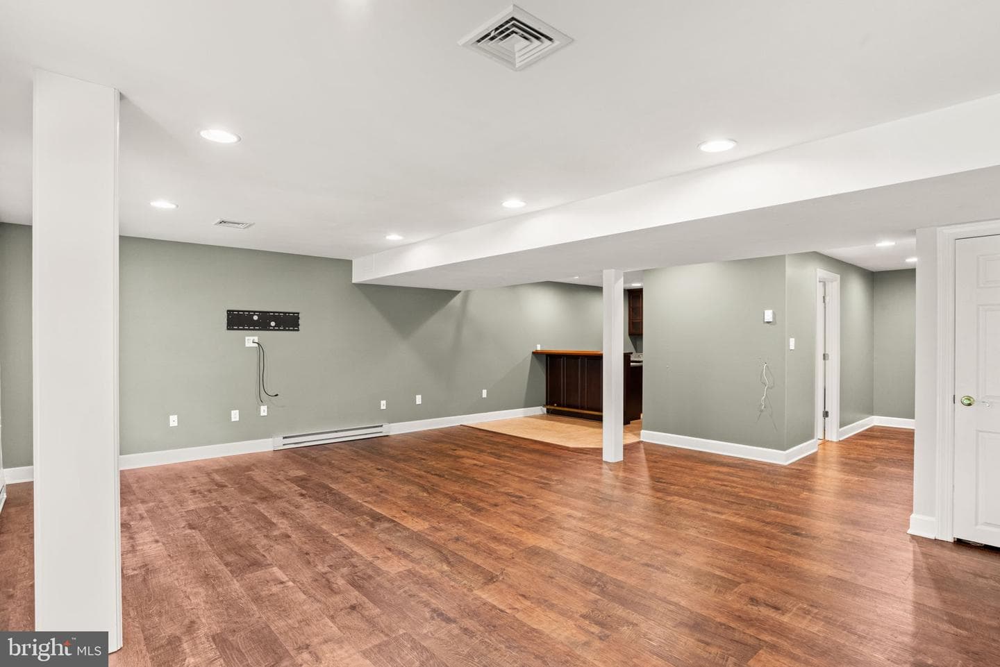 2450 Raleigh Road photo 37