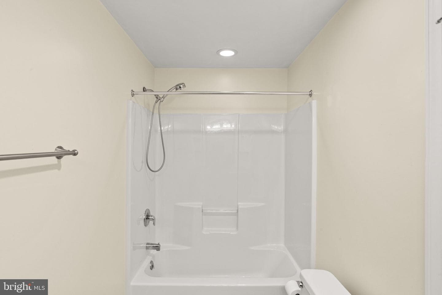 2450 Raleigh Road photo 41