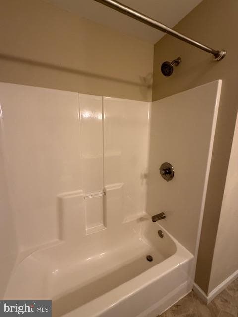 688 Stoverdale Road photo 12