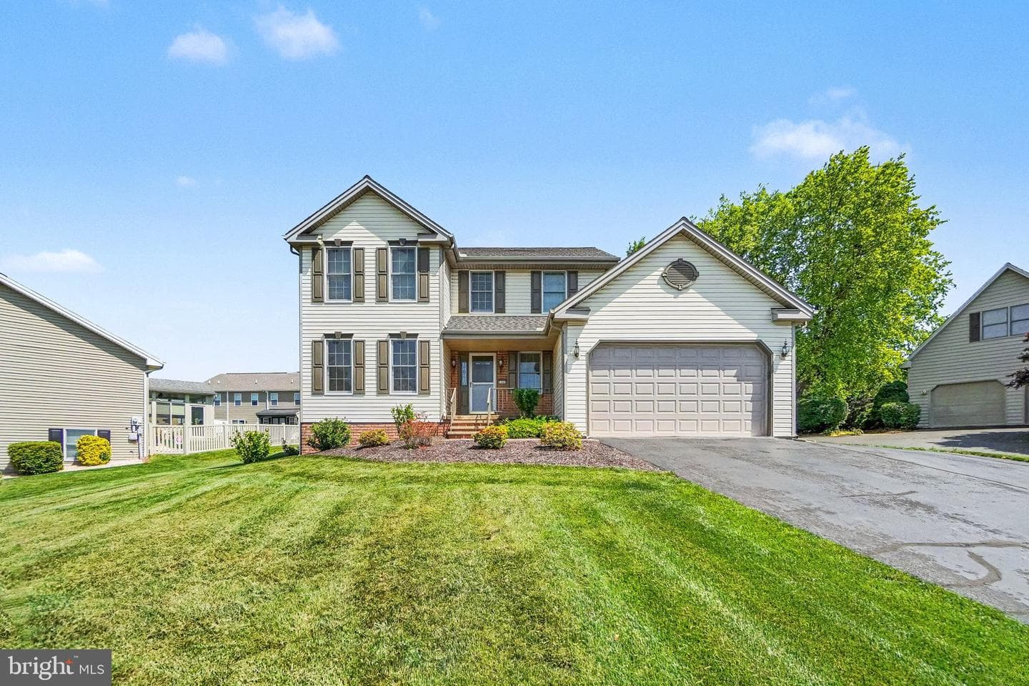 1140 Woodridge Drive