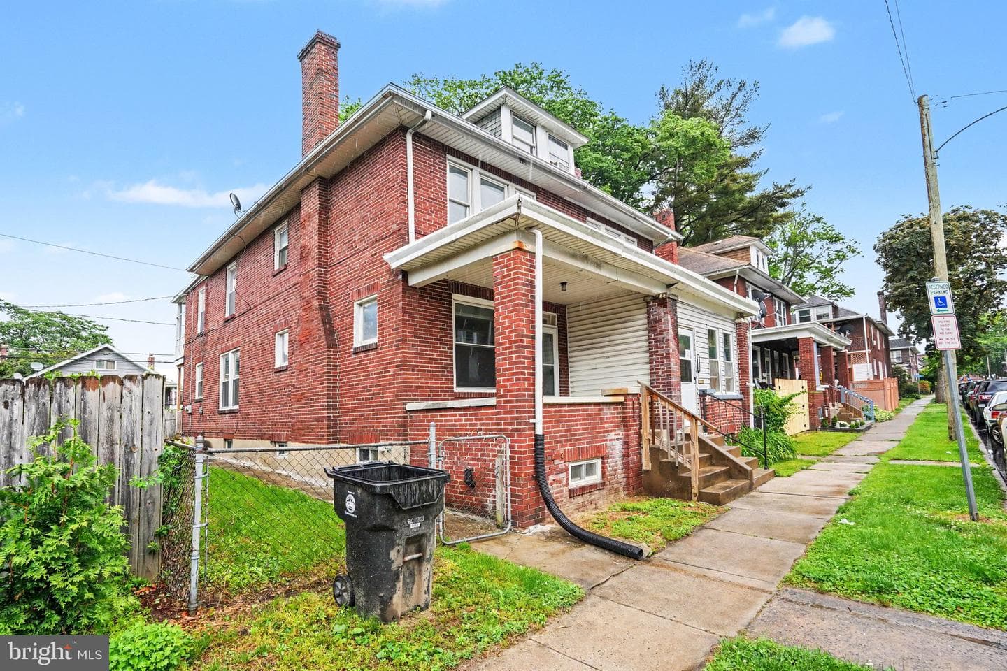 2717 Reel Street photo 4