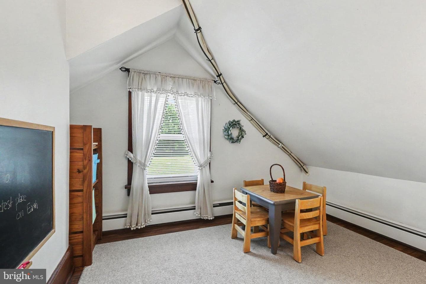 163 E Derry Road photo 24