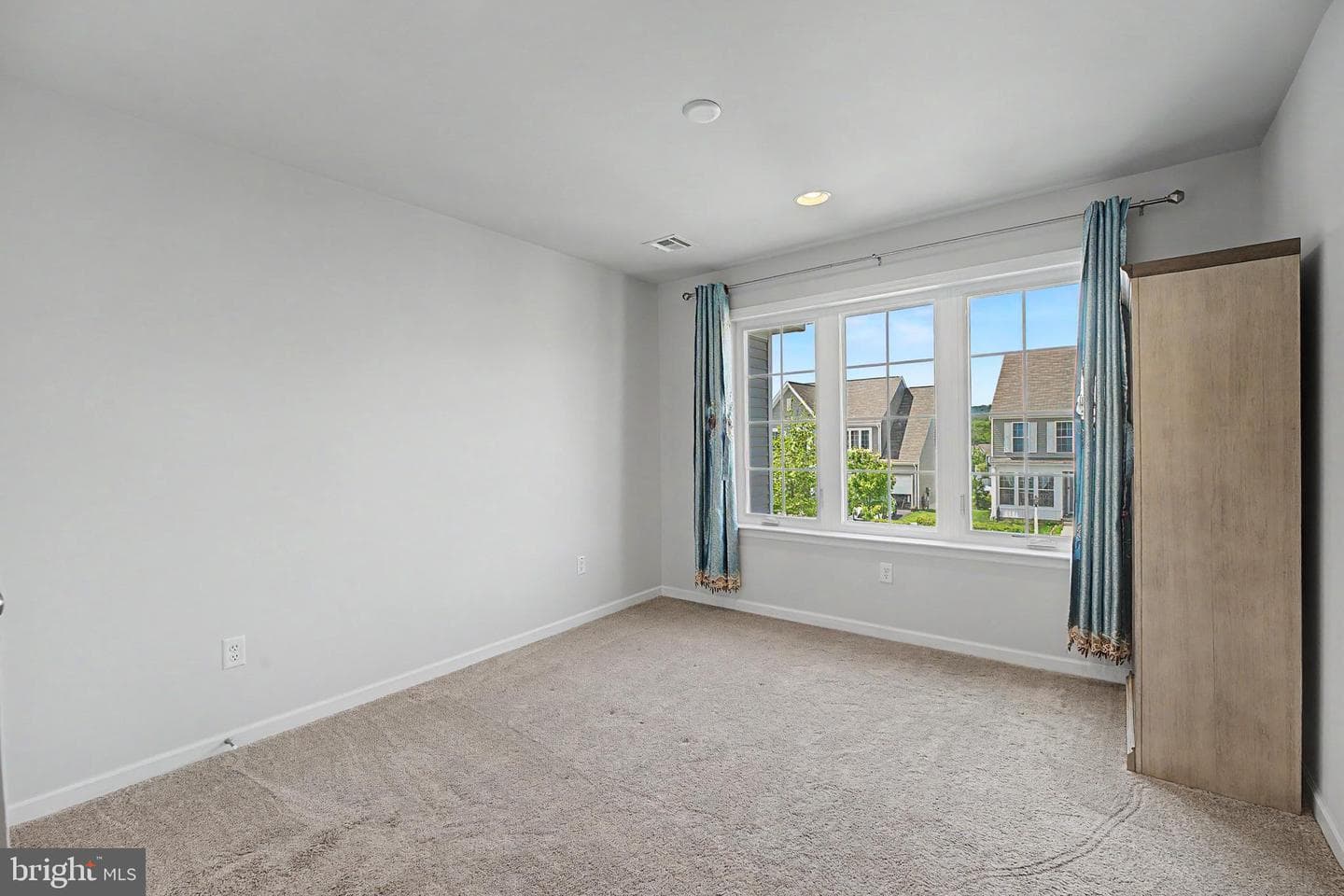 1820 Ethan Drive photo 15