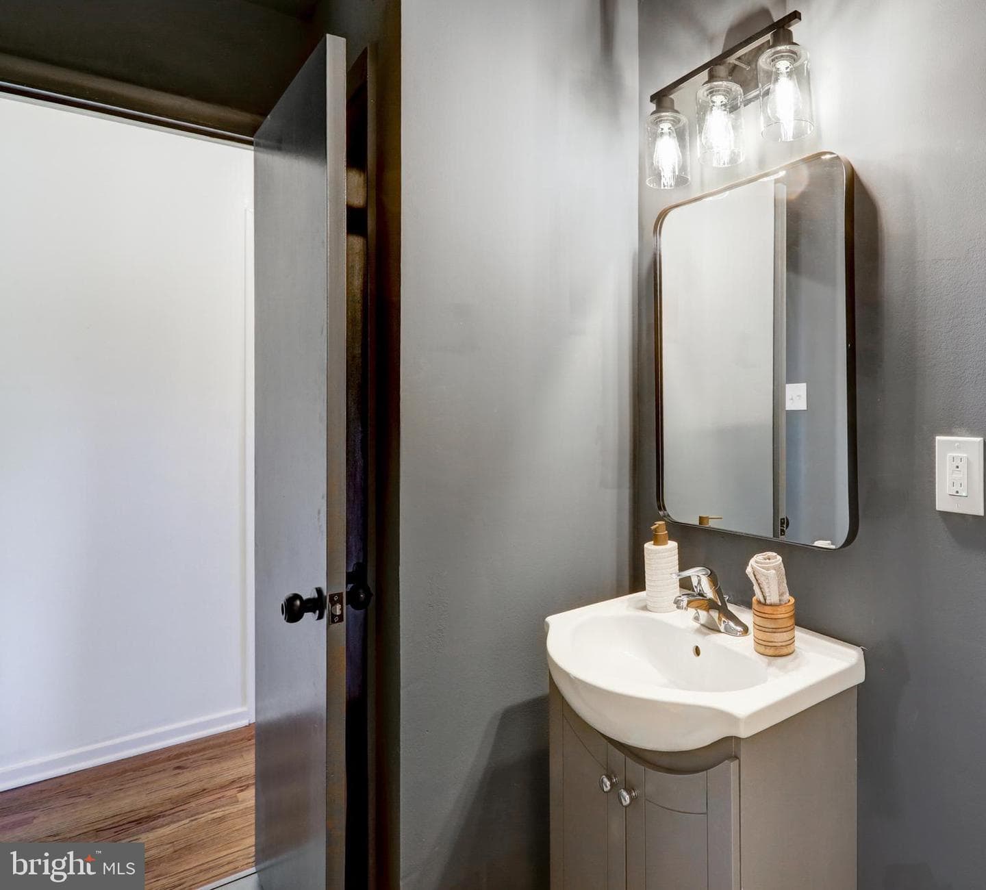 503 Matthew Road photo 19