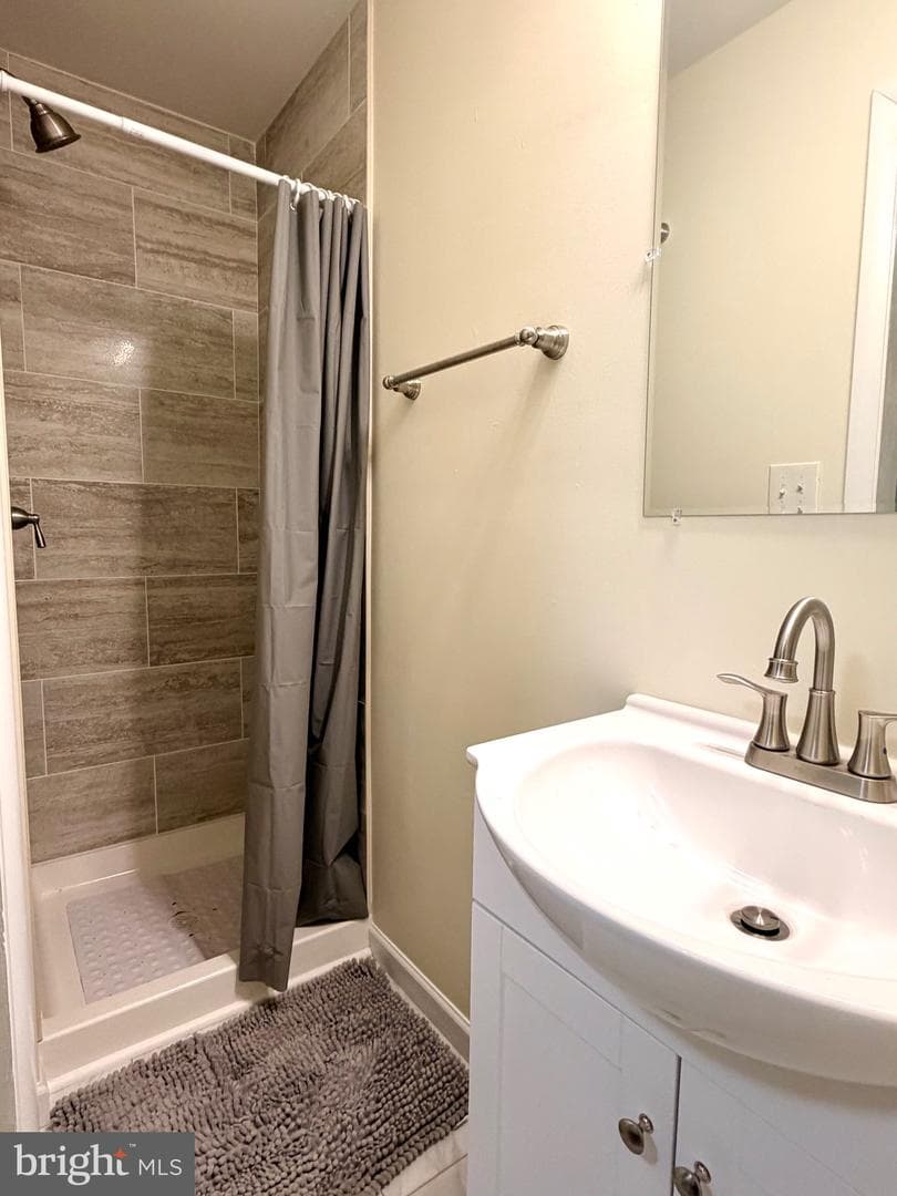 424 N Duke Street photo 20