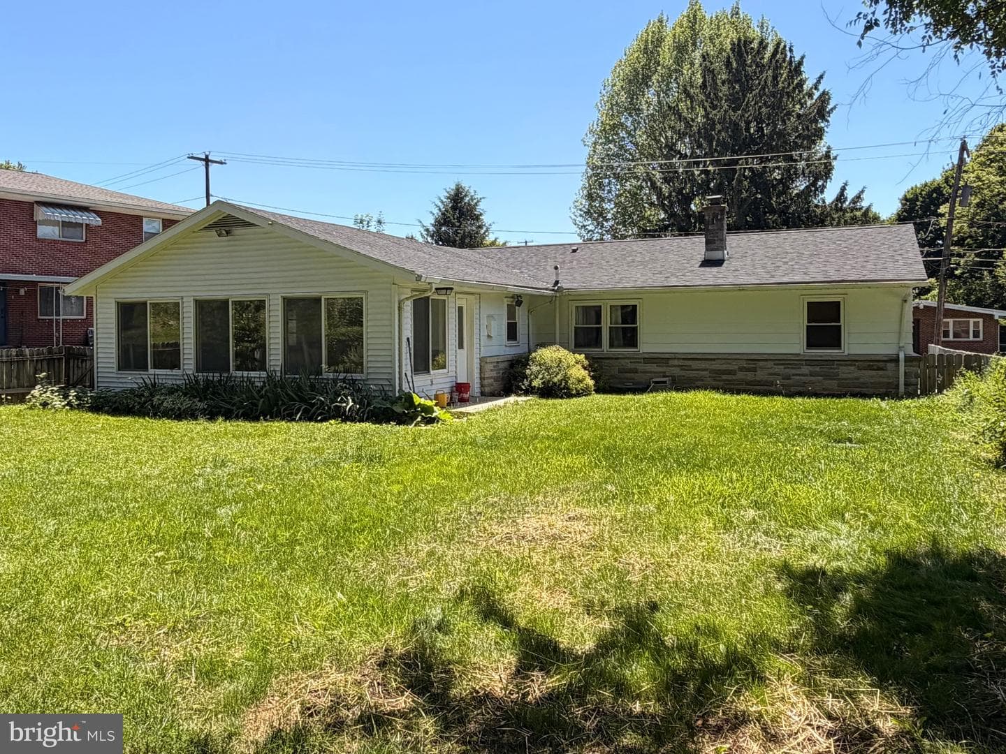424 N Duke Street photo 31