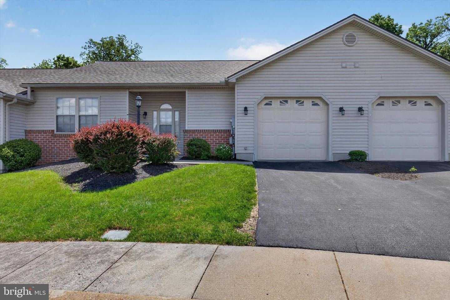 130 Leonard Lane, Harrisburg