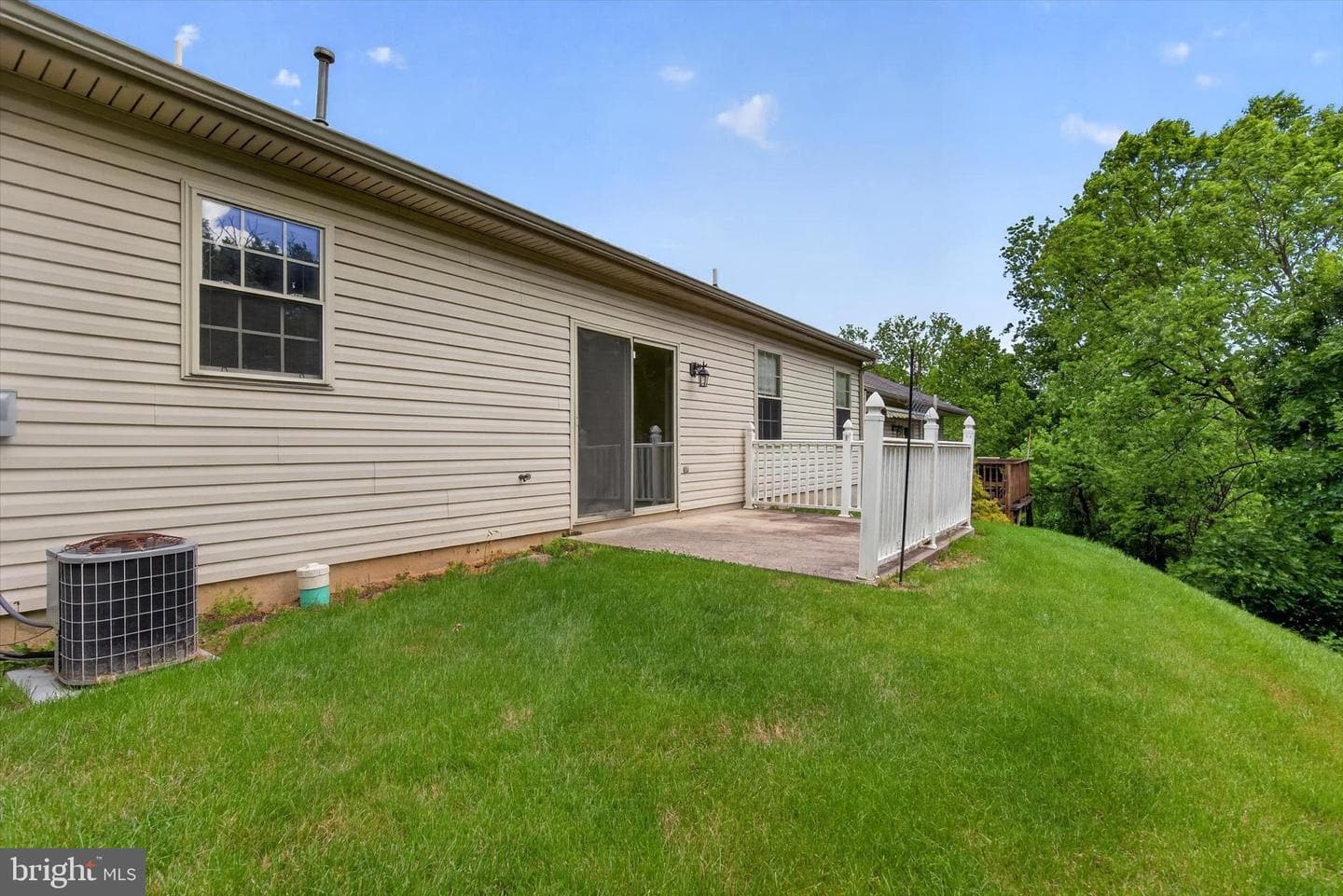 130 Leonard Lane photo 22