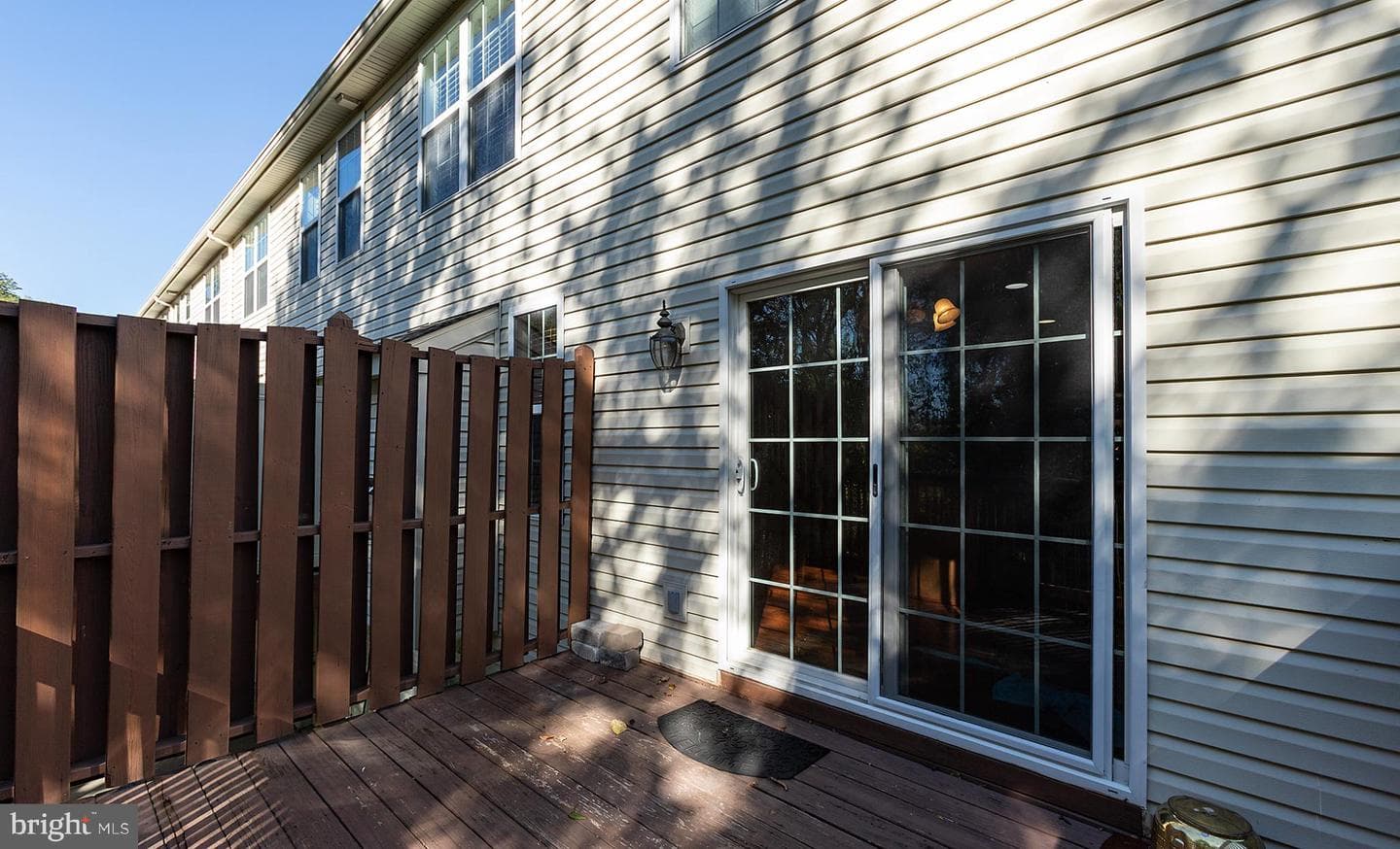 135 Mapleton Boulevard photo 44