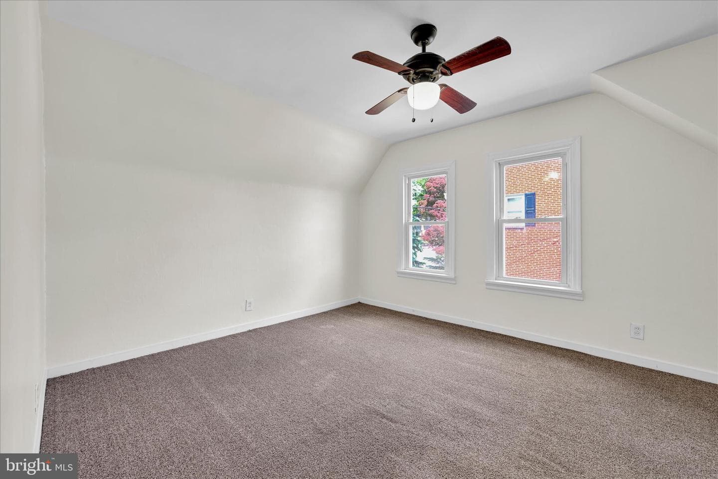 3937 Walnut Street photo 17