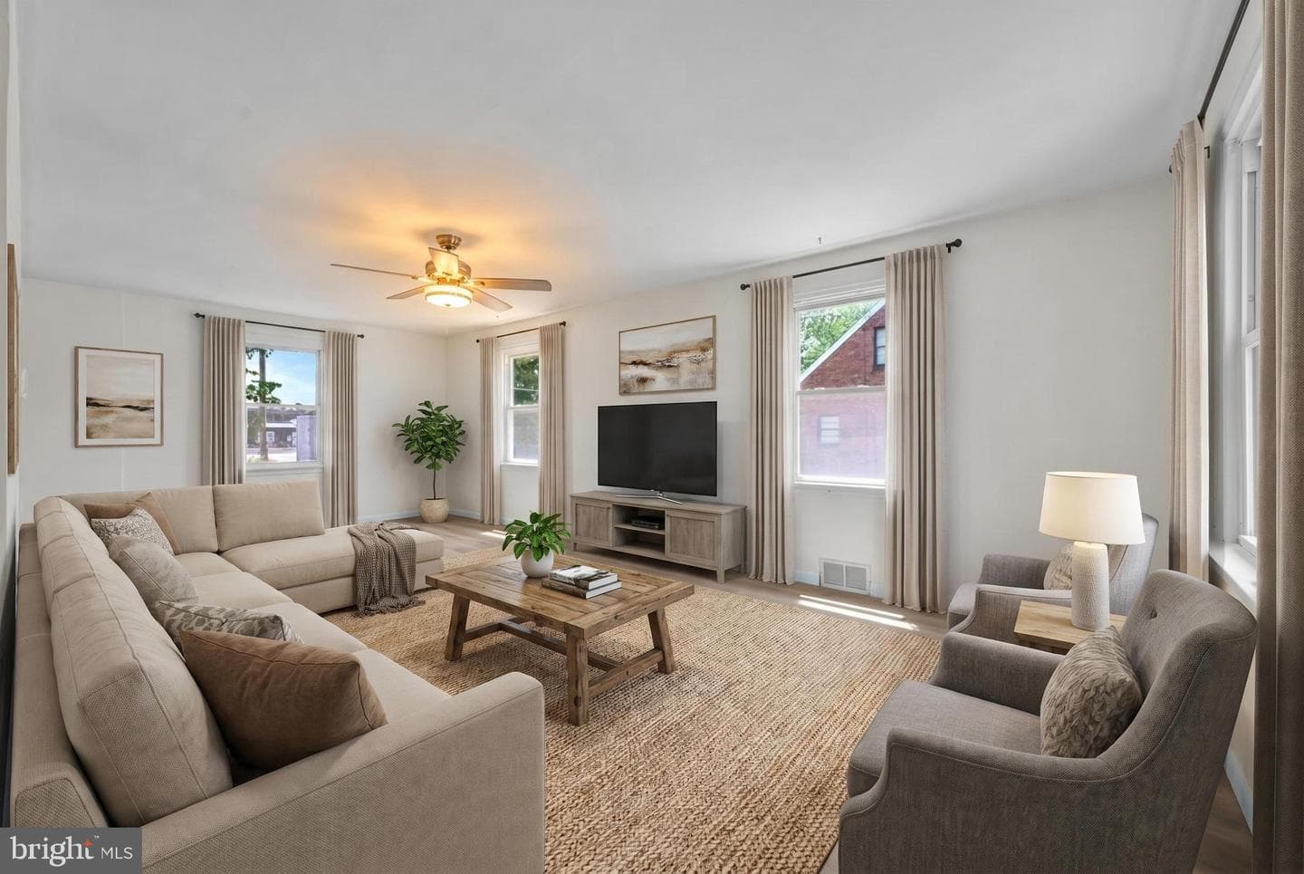 3937 Walnut Street photo 6