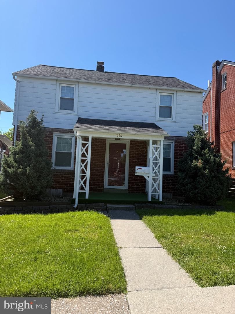 314 W Caracas Avenue photo 11