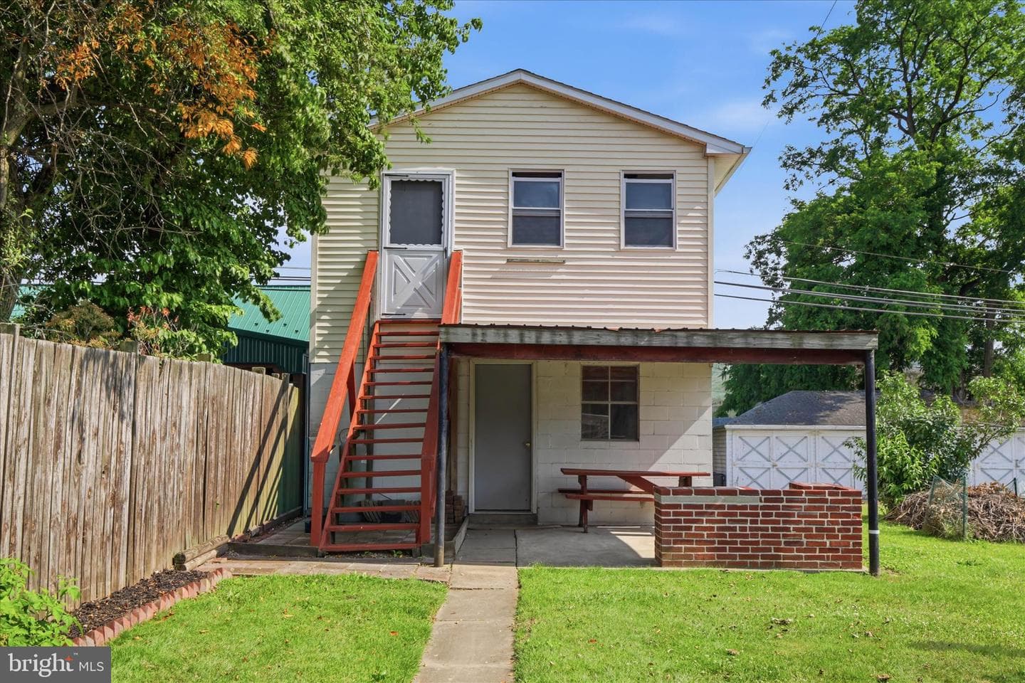 274 Moore Street photo 20