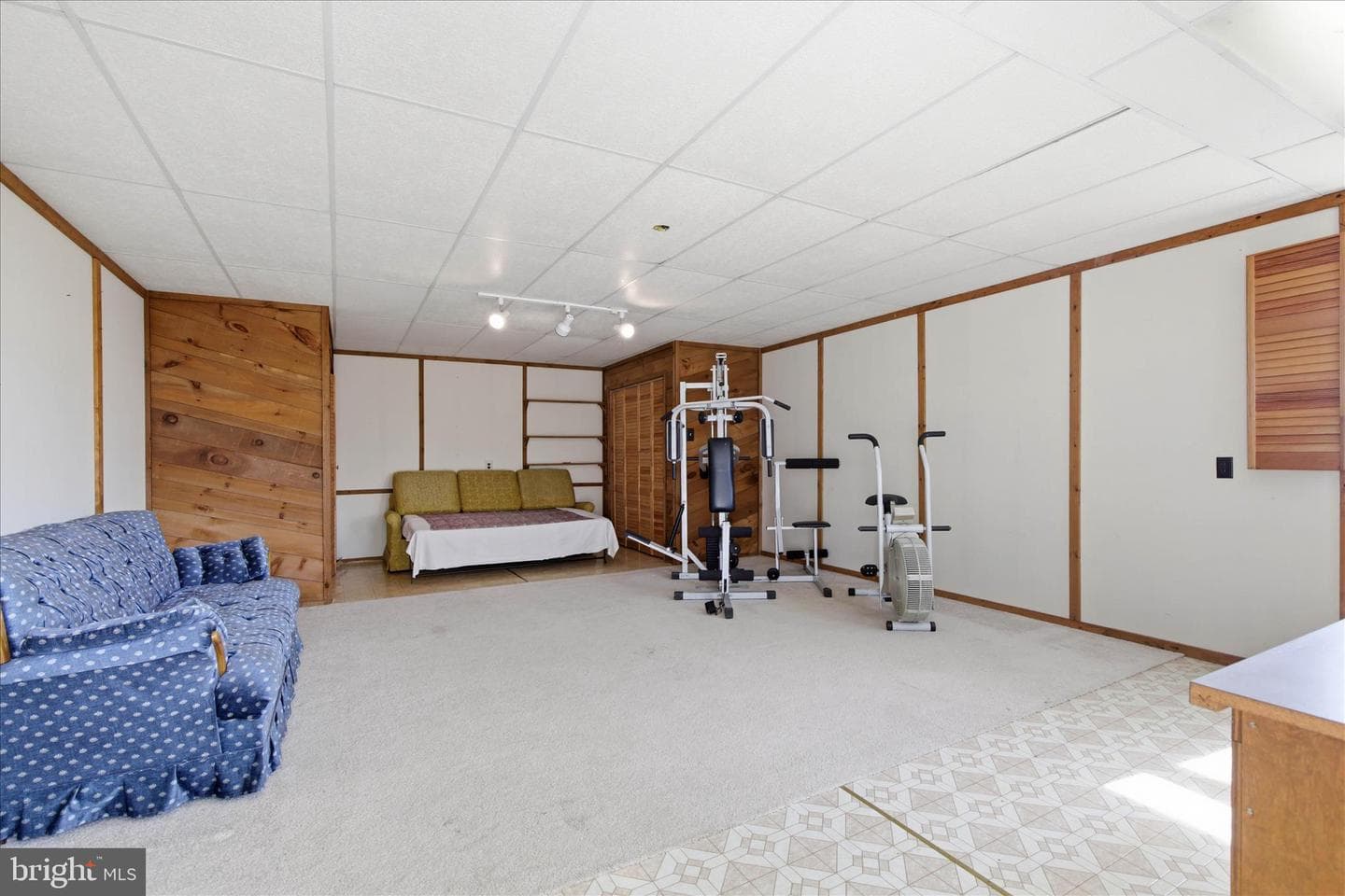 274 Moore Street photo 22