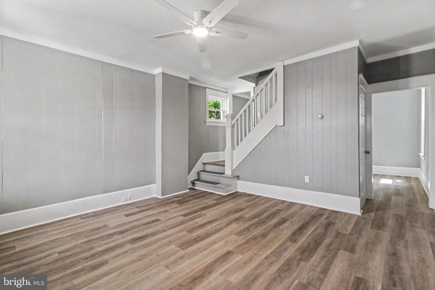 547 S Front Street photo 6