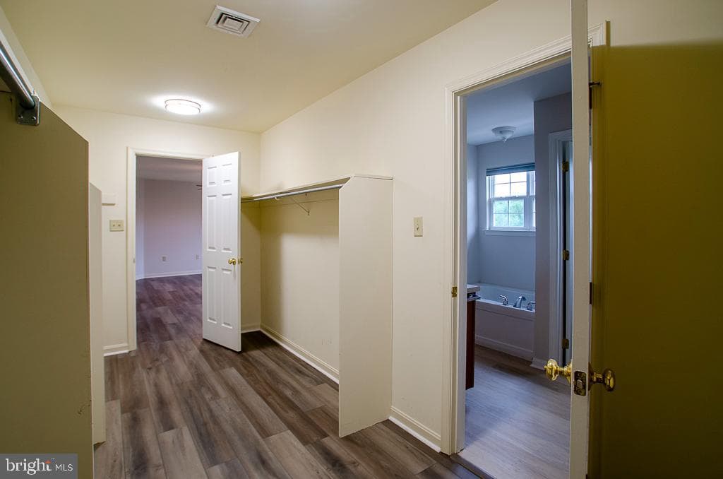 107 Peregrine Lane photo 24