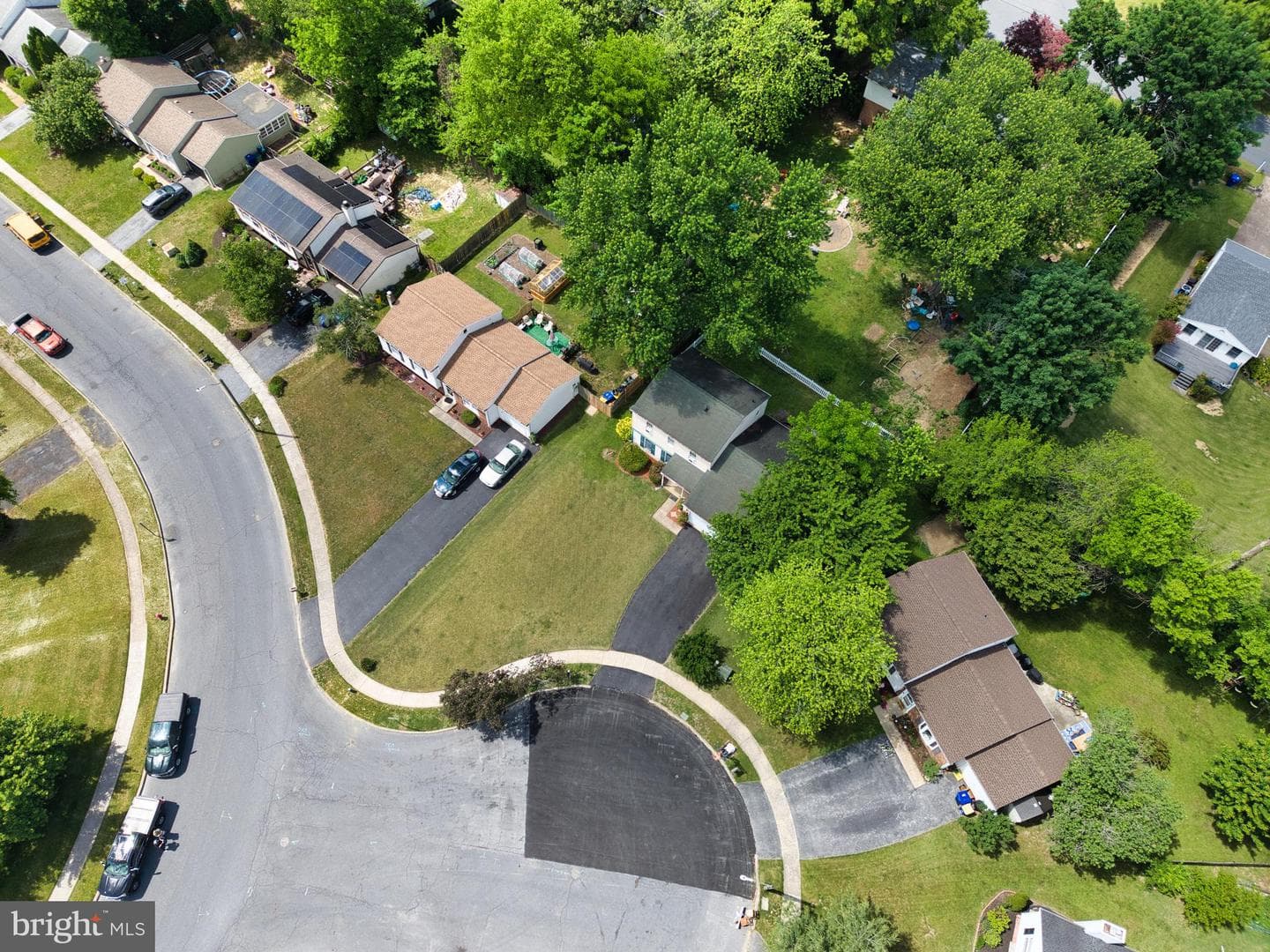 100 Nestside Court photo 23