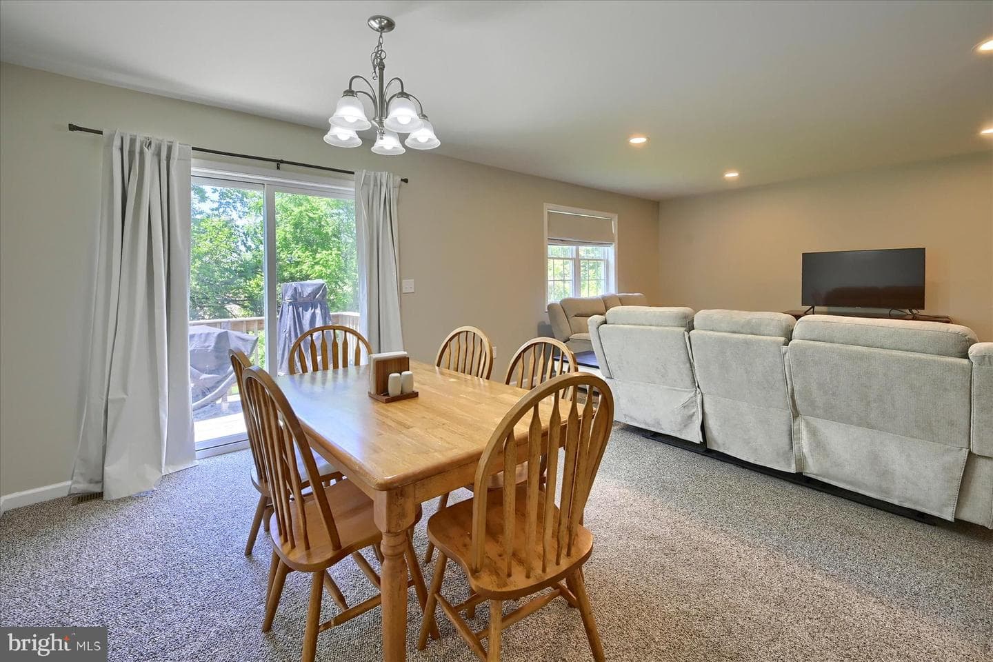 48 Dustin Drive photo 10