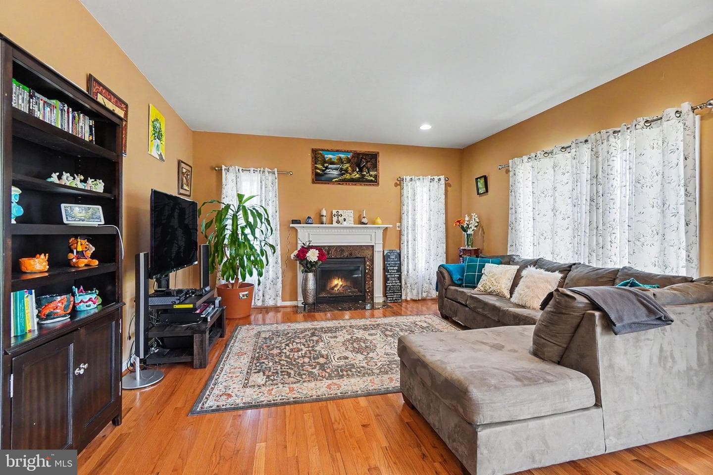 7322 Cobble Stone Drive photo 5