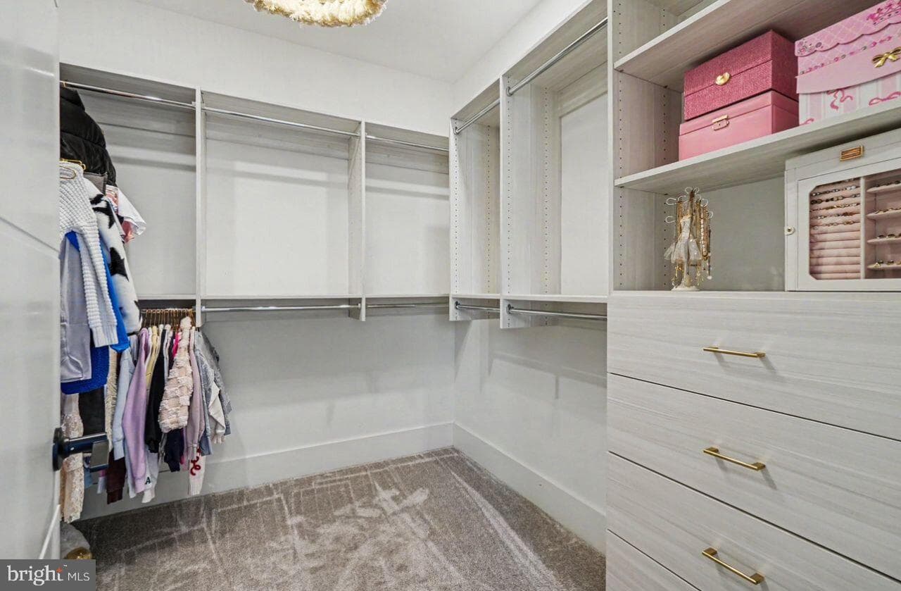 114 Jillian Way photo 29
