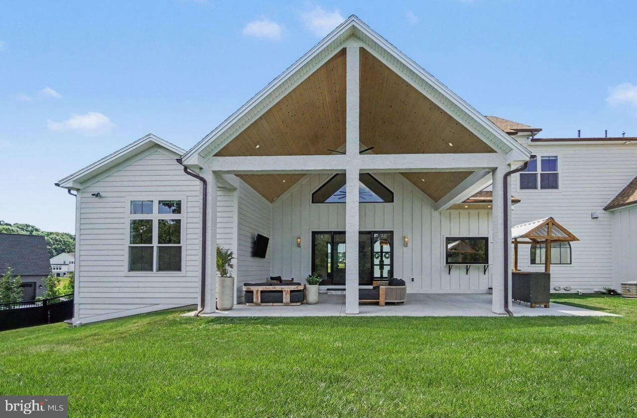 114 Jillian Way photo 36