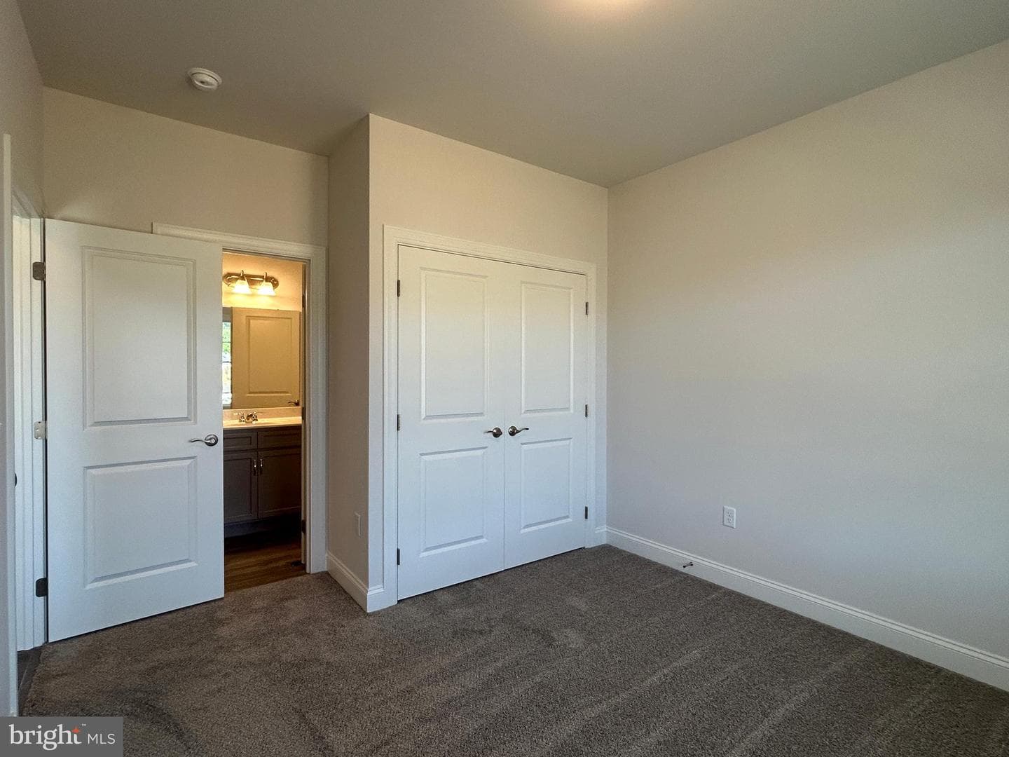 118 Foxglove Drive photo 11