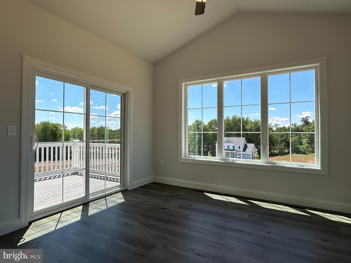 118 Foxglove Drive photo 27