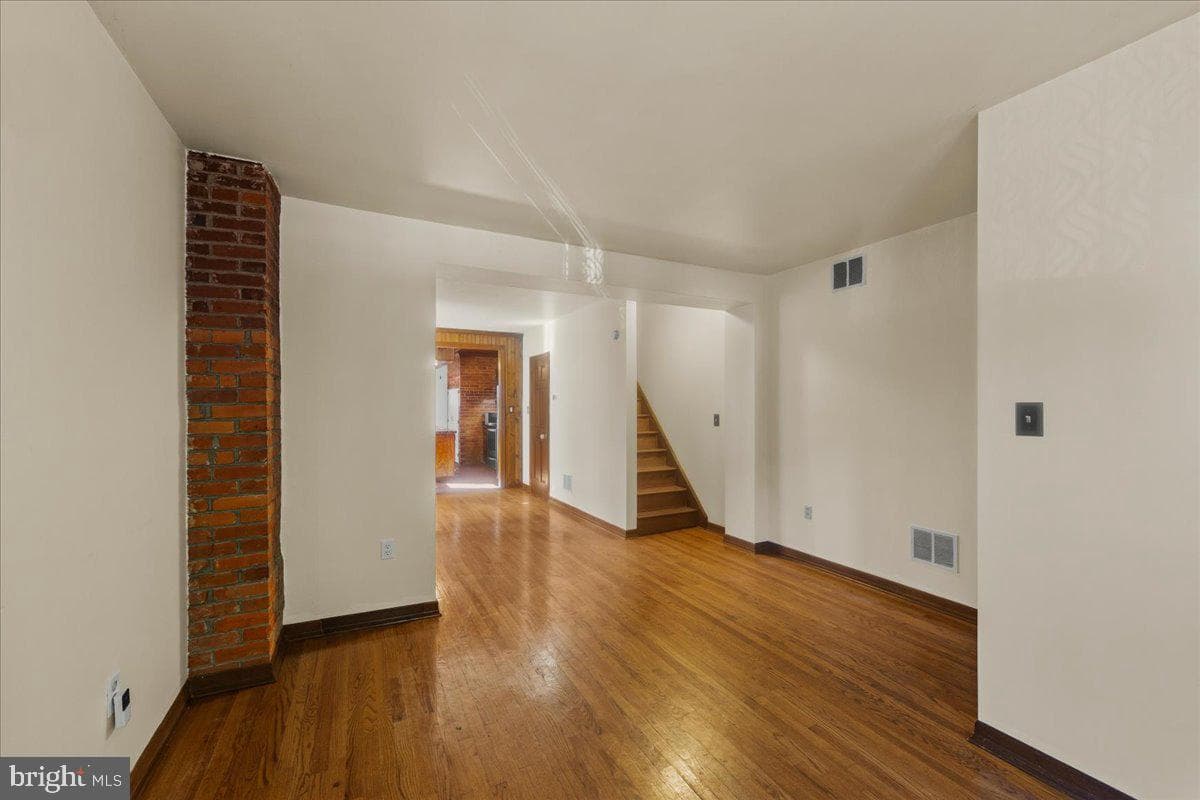 418 Boas Street photo 5