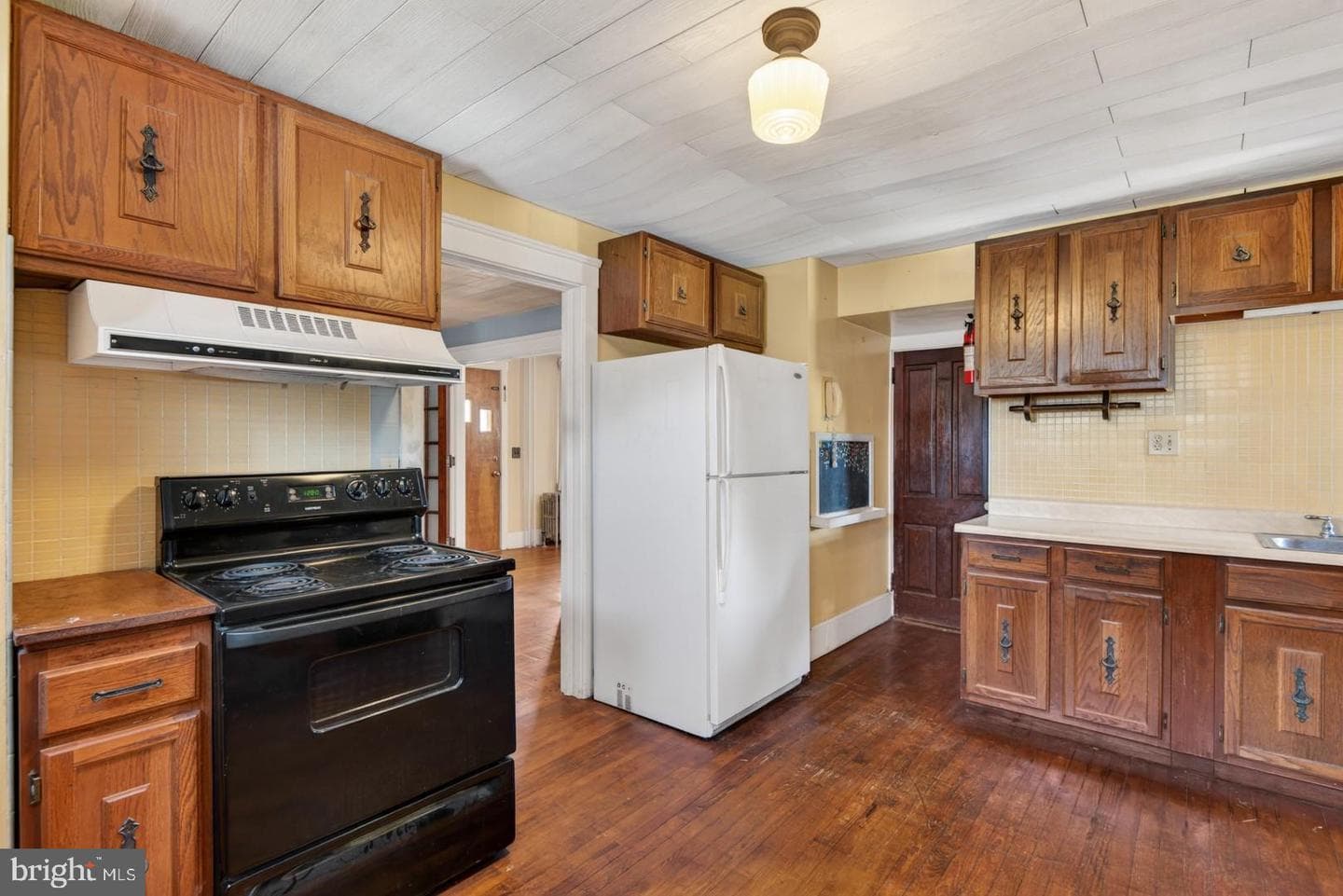 940 Peters Mountain Road photo 17