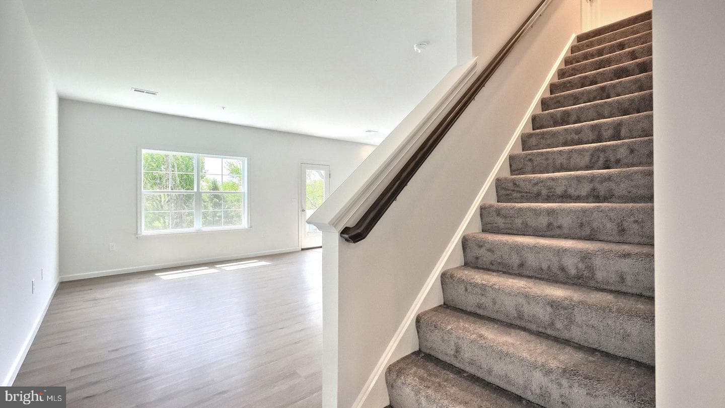 7849 Oak Brook Drive photo 19