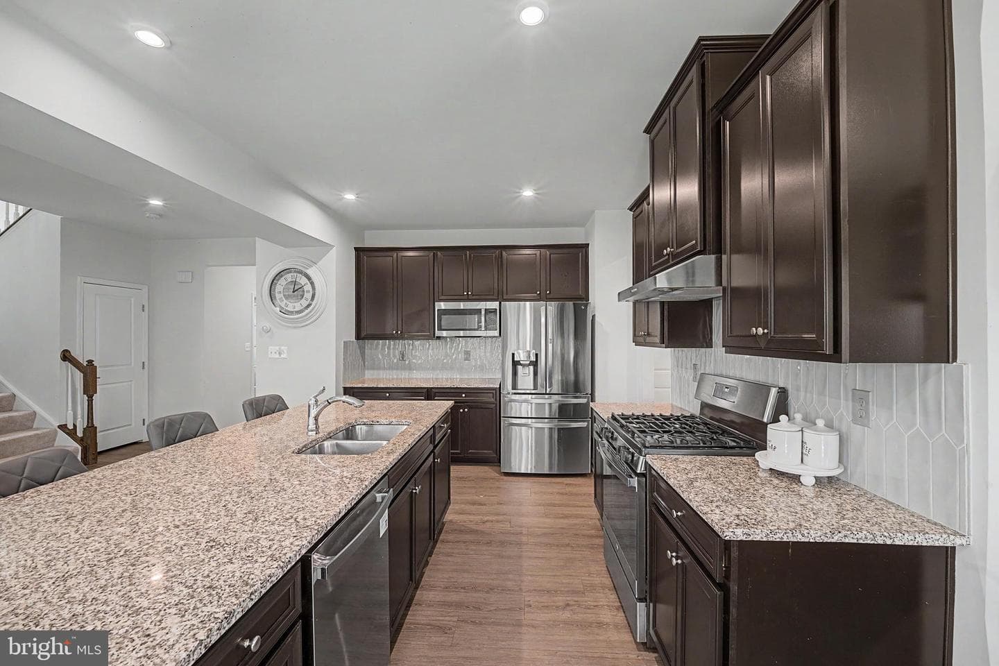 3011 Bianca Way photo 10