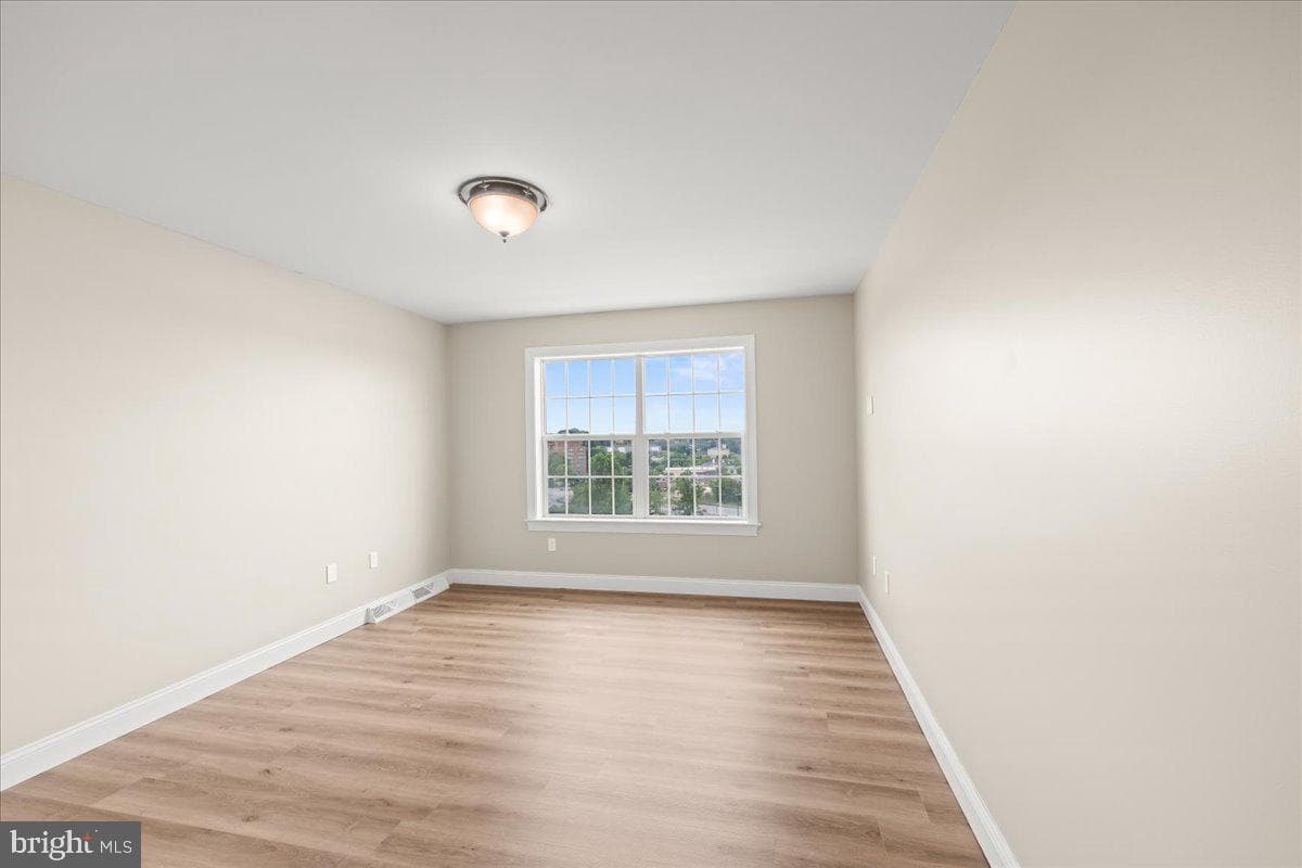 777 Oak Leaf Lane photo 22
