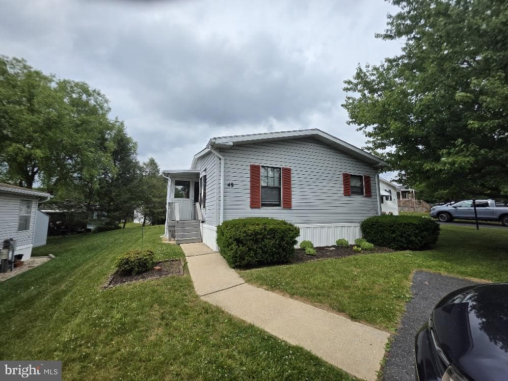 49 Meadow Run Place, Harrisburg