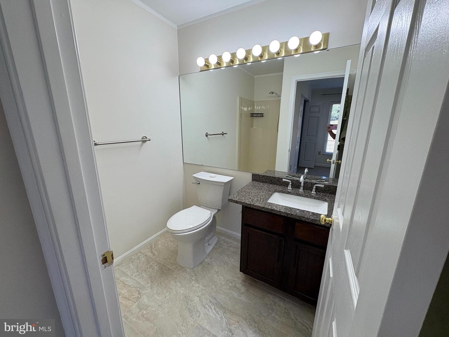 320 Woodland View Court photo 33