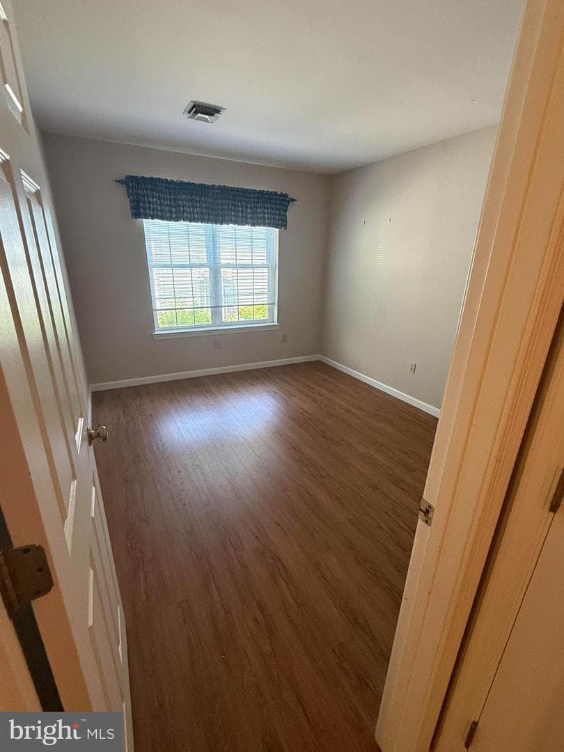 1808 Wexford Road photo 19