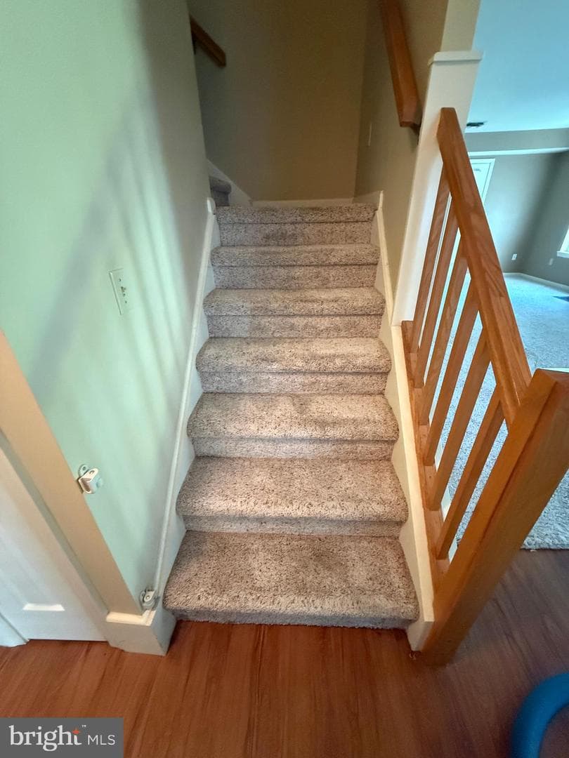 1808 Wexford Road photo 31